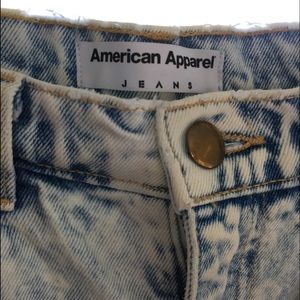 Acid wash American Apparel mom jeans